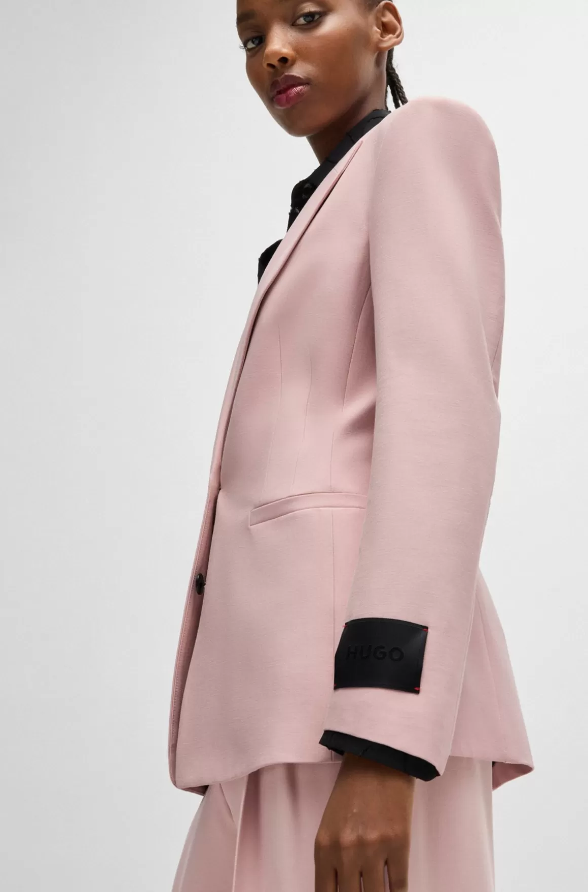 HUGO BOSS Blazer Med Slim Fit Og Timeglasfigur Samt Fuld For