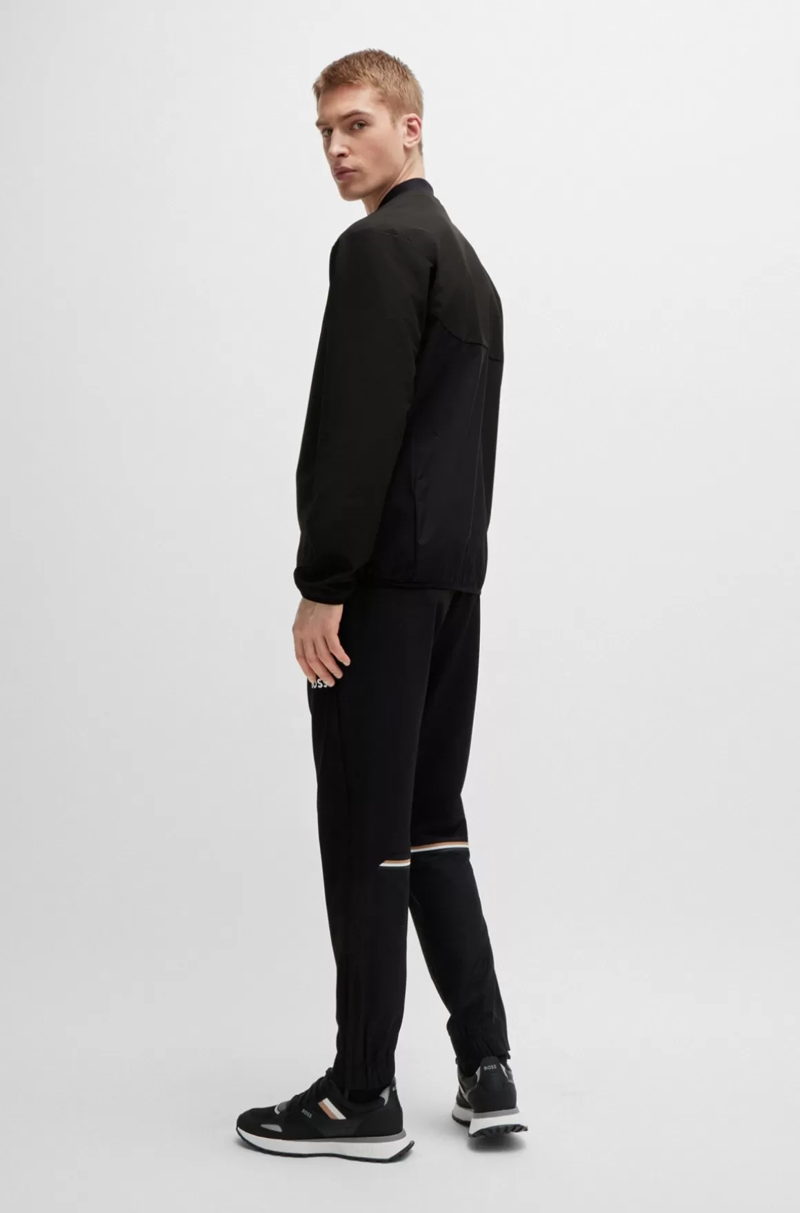 HUGO BOSS BOSS X Matteo Berrettini-tracksuit I Poplin Med Stræk Samt Signaturdetaljer
