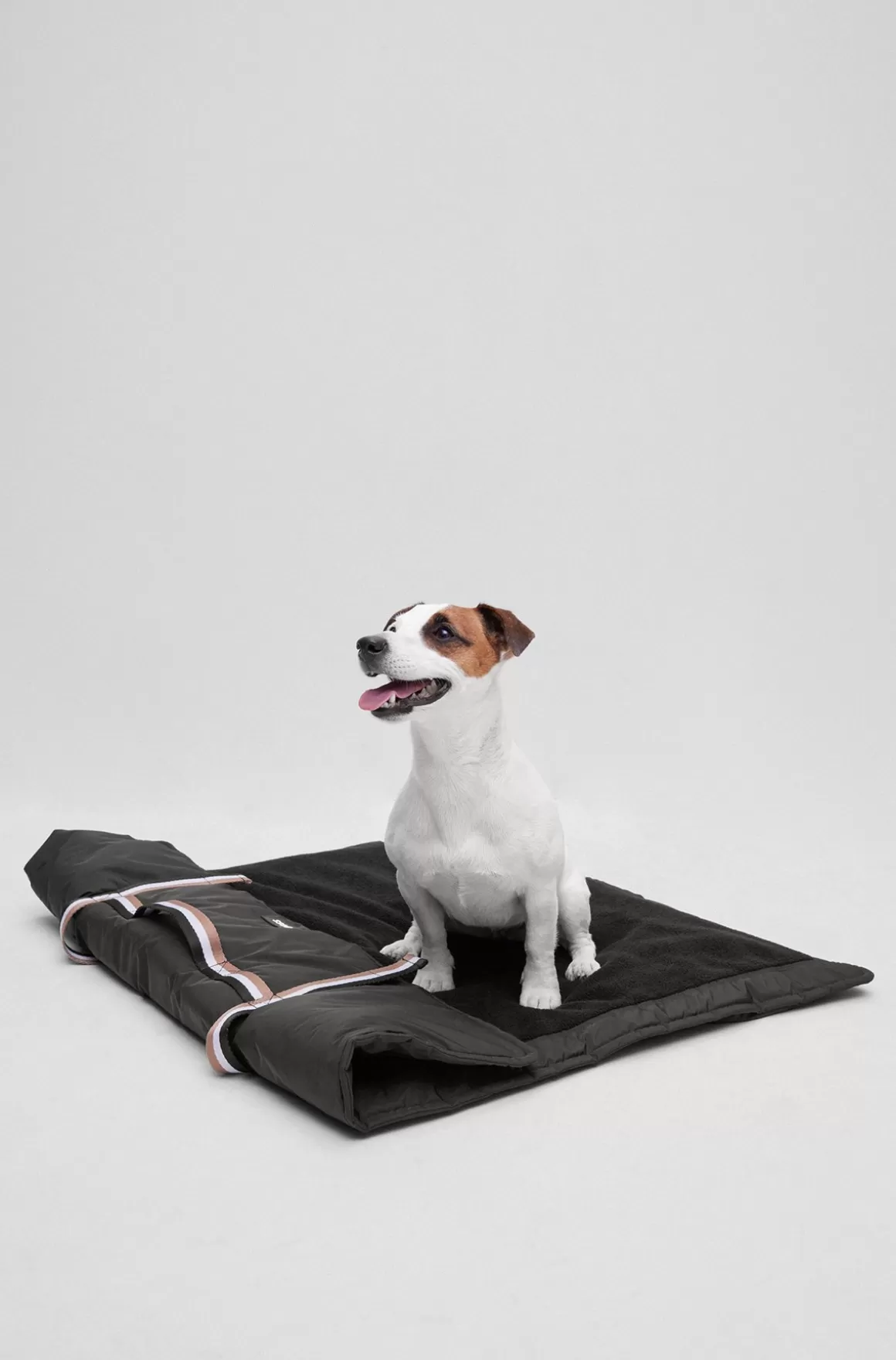 HUGO BOSS Bærbar Hundemåtte Med Sherpafor