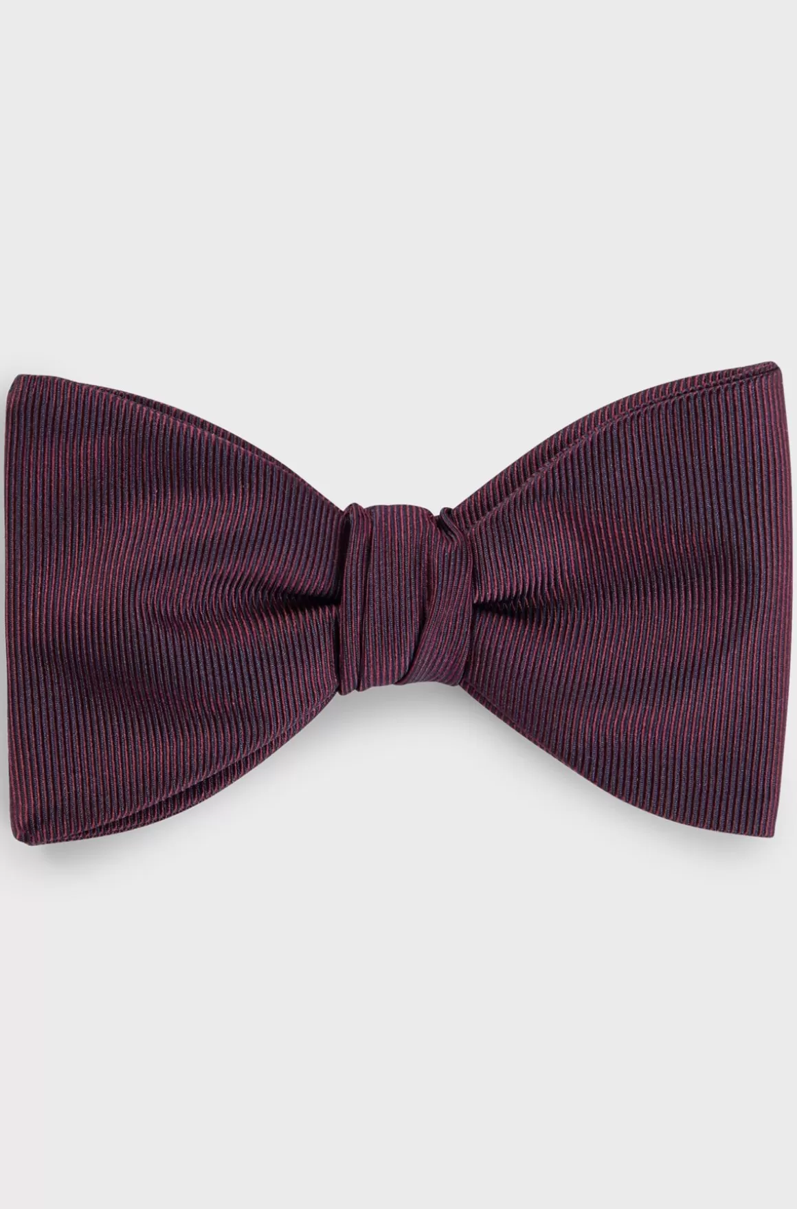 HUGO BOSS Bundet Butterfly I Silkeblanding