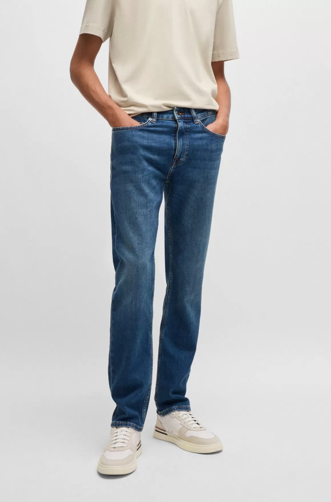 HUGO BOSS Delaware Slim Fit Blå Jeans I Behagelig Denim Med Stræk