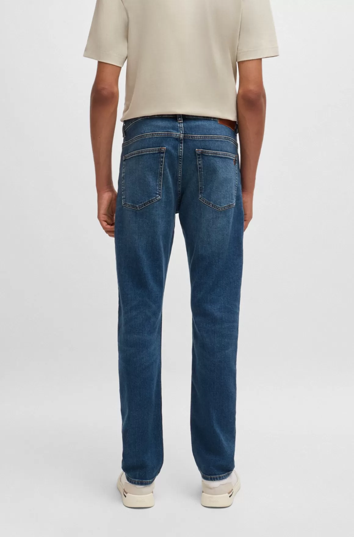 HUGO BOSS Delaware Slim Fit Blå Jeans I Behagelig Denim Med Stræk