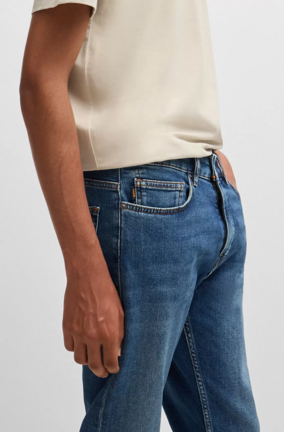 HUGO BOSS Delaware Slim Fit Blå Jeans I Behagelig Denim Med Stræk