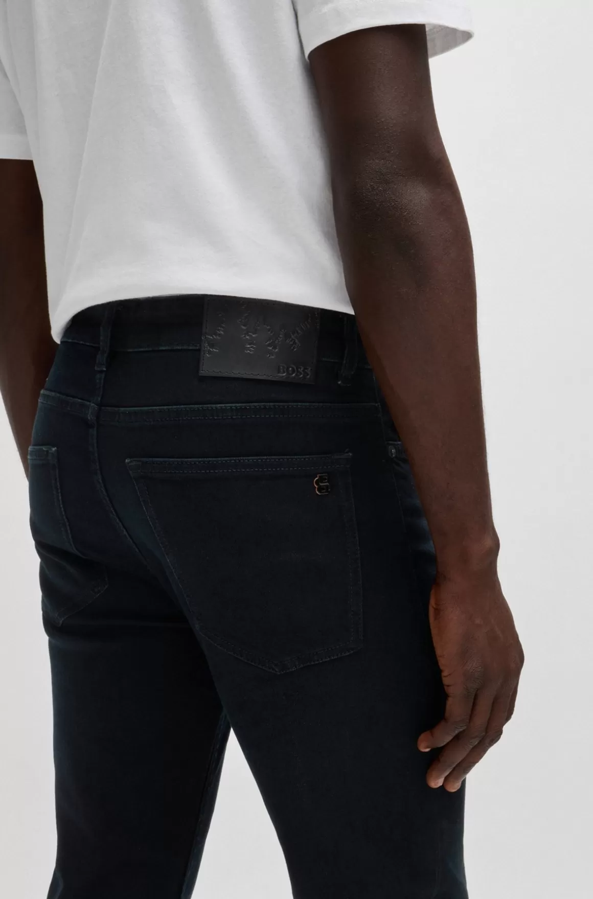 HUGO BOSS Delaware Slim Fit Jeans I Blåsort Denim Med Behageligt Stræk
