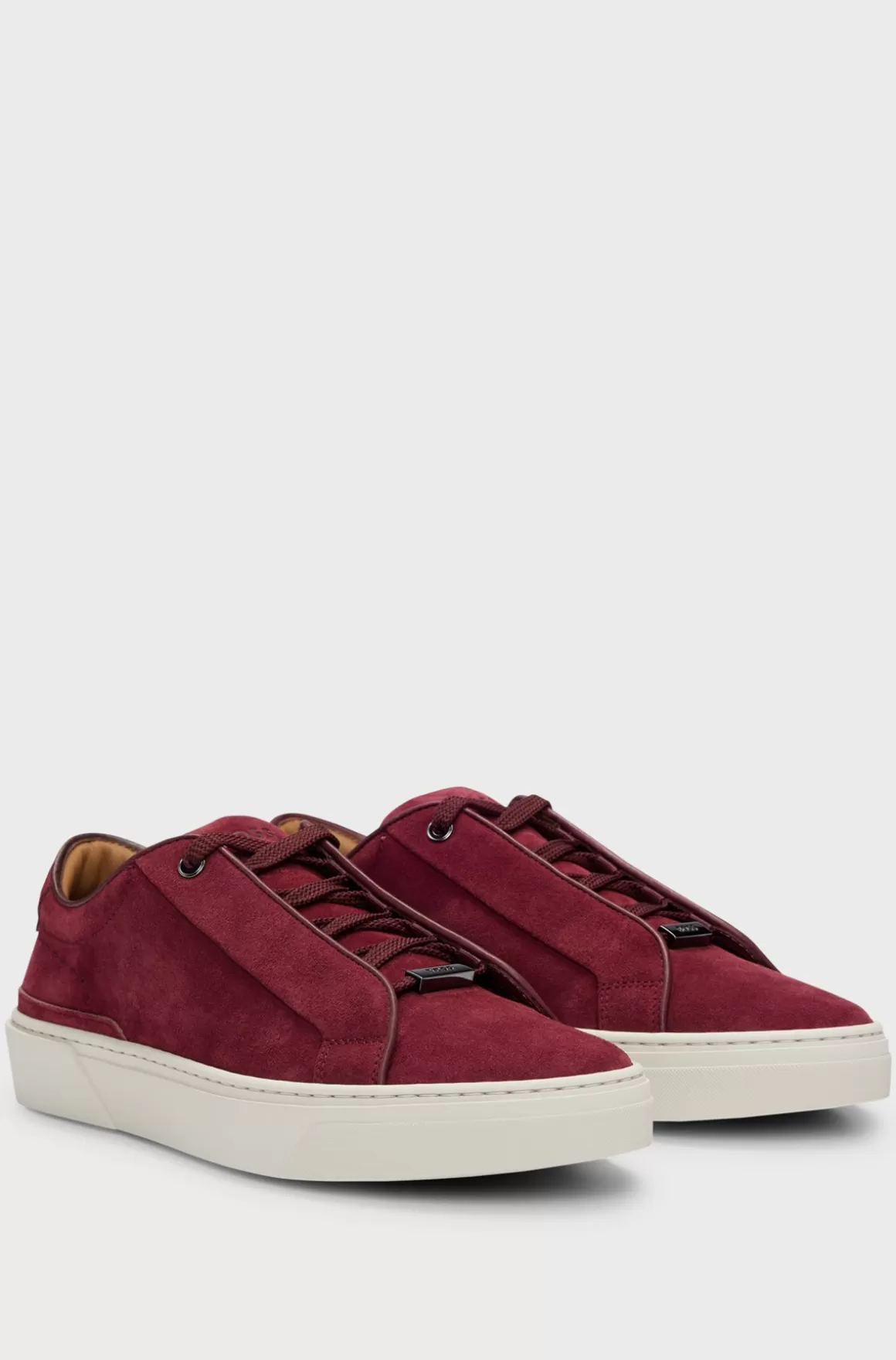 HUGO BOSS Gary Sneakers Med Lav Profil I Ruskind Med Brandet Snørebåndsløkke