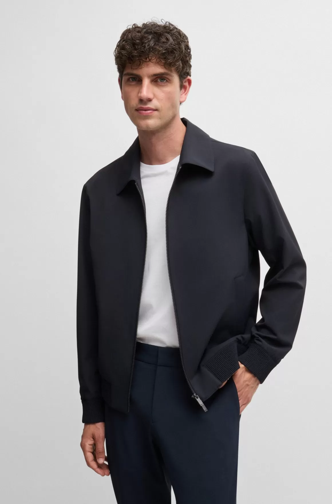 HUGO BOSS Jakke Med Slim Fit I Vandskyende Performance-stof Med Stræk
