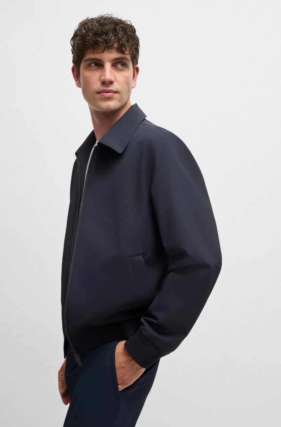 HUGO BOSS Jakke Med Slim Fit I Vandskyende Performance-stof Med Stræk
