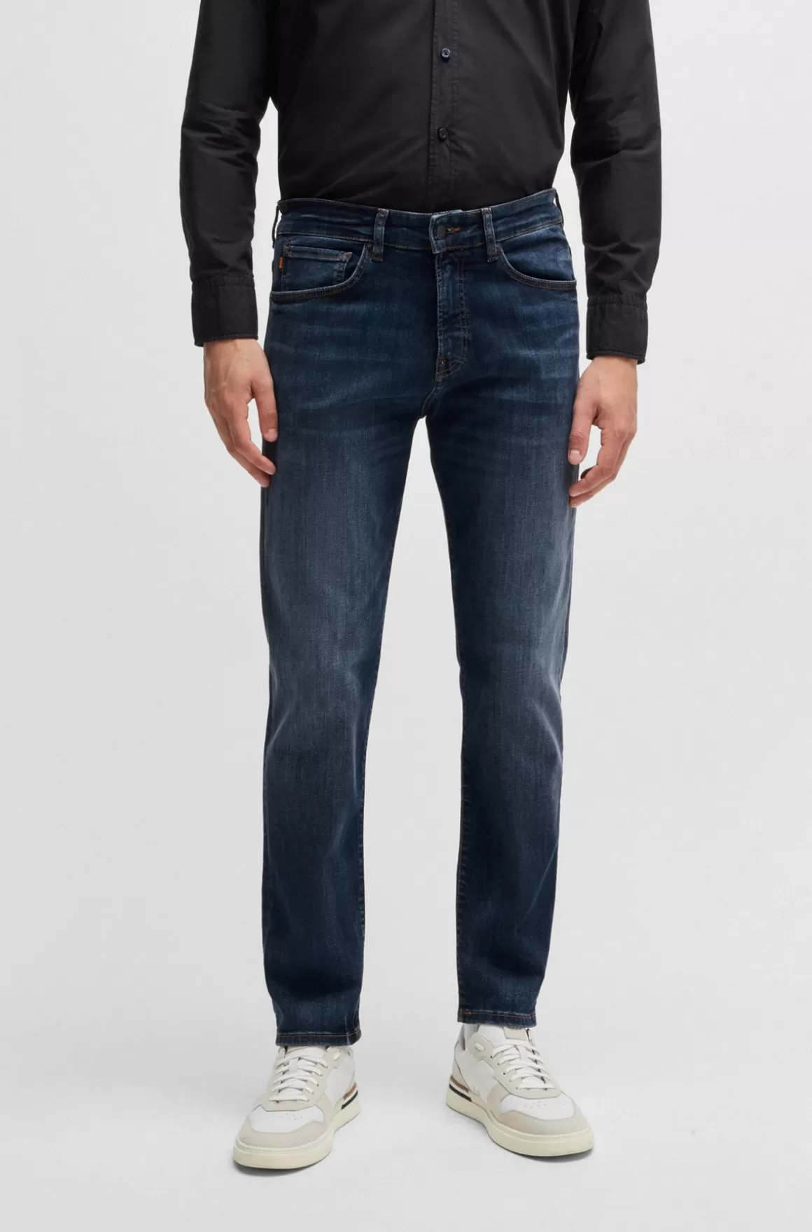 HUGO BOSS Maine Jeans Med Regular Fit I Mellemblåt Denim Med Stræk