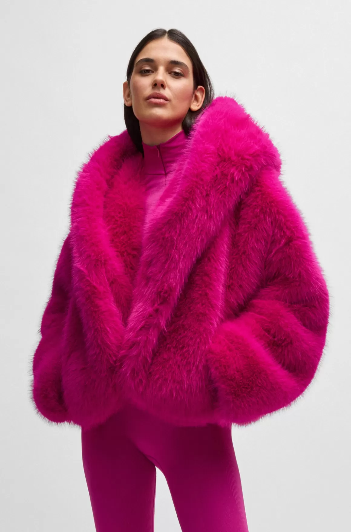 HUGO BOSS NAOMI X BOSS Kort Frakke I Imiteret Pels