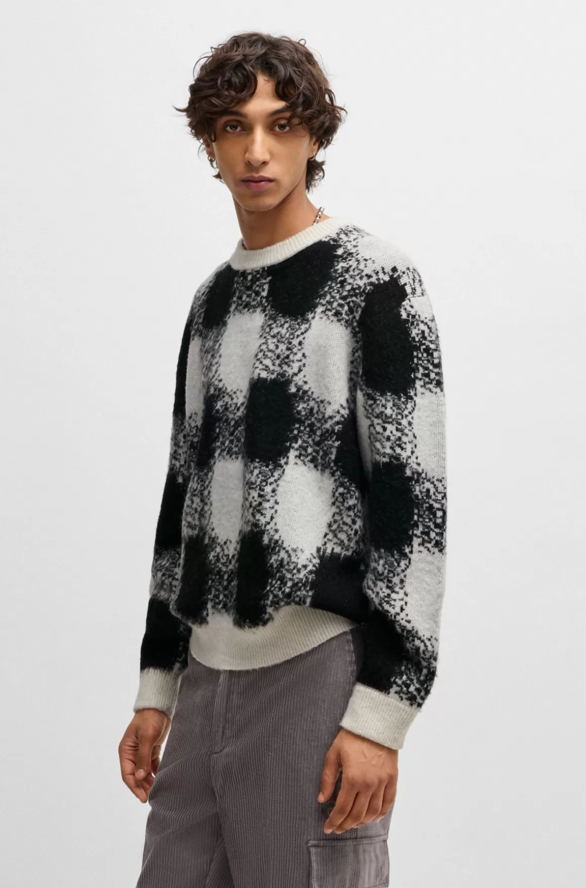 HUGO BOSS Oversize Sweater Med Jacquardstrikket Ternet Mønster