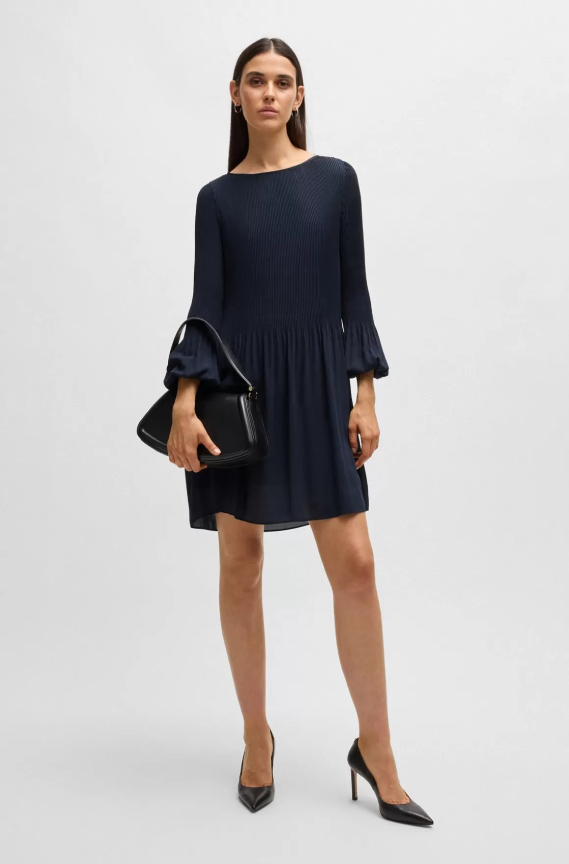 HUGO BOSS Plisseret Kjole Med Regular Fit Og Crew Neck