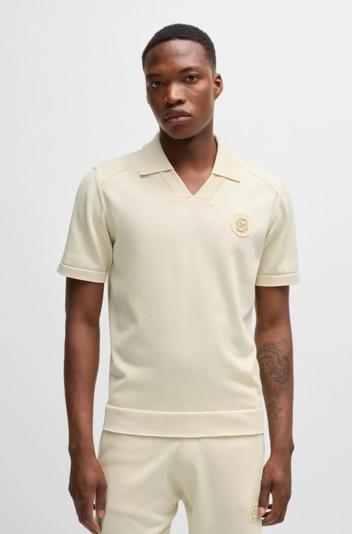 HUGO BOSS Poloshirt Med Bred Krave Og Badge Med Dobbeltmonogram
