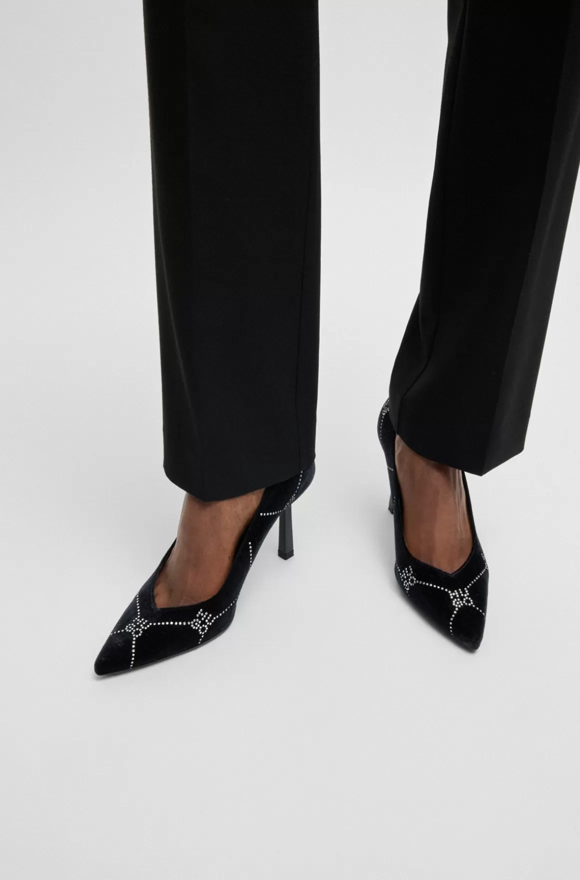 HUGO BOSS Pumps Med Velourlook Og Signatur-kædemotiv I Similisten