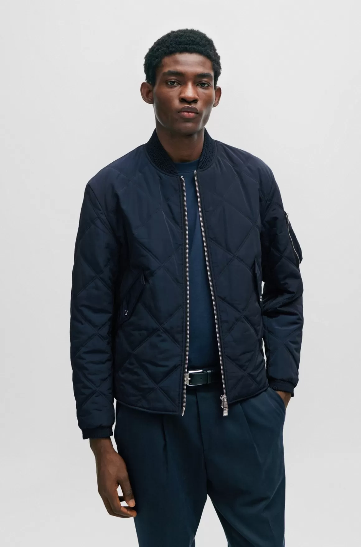 HUGO BOSS Quiltet Jakke I Regular Fit Med Brandet ærmelomme