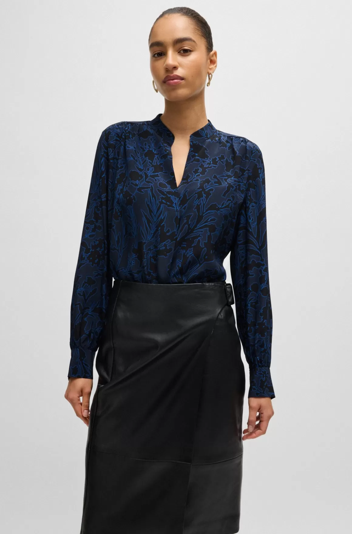 Dame HUGO BOSS Skjorte Med Regular Fit I Silke Med Print Og Rynk I Halsen