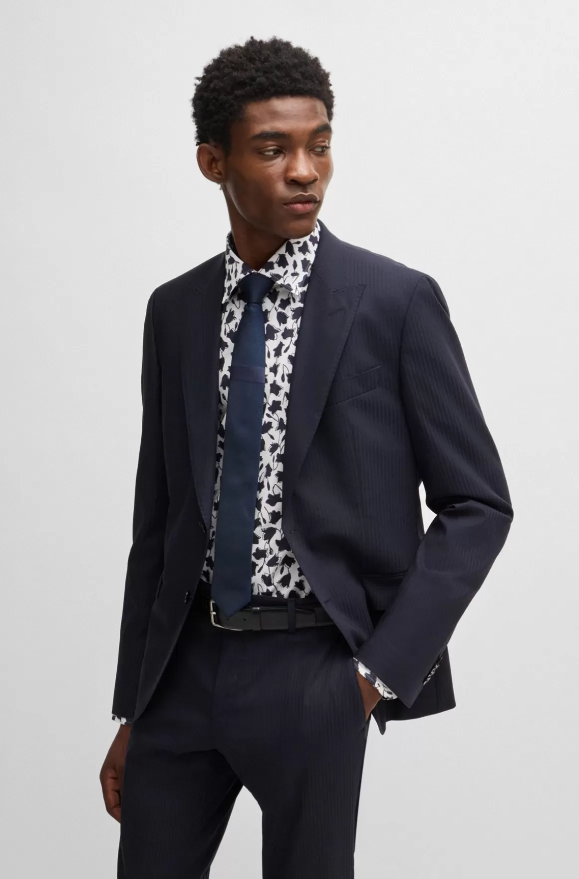 HUGO BOSS Skjorte Med Slim Fit I Bomuldspoplin Med Stræk Og Blomsterprint