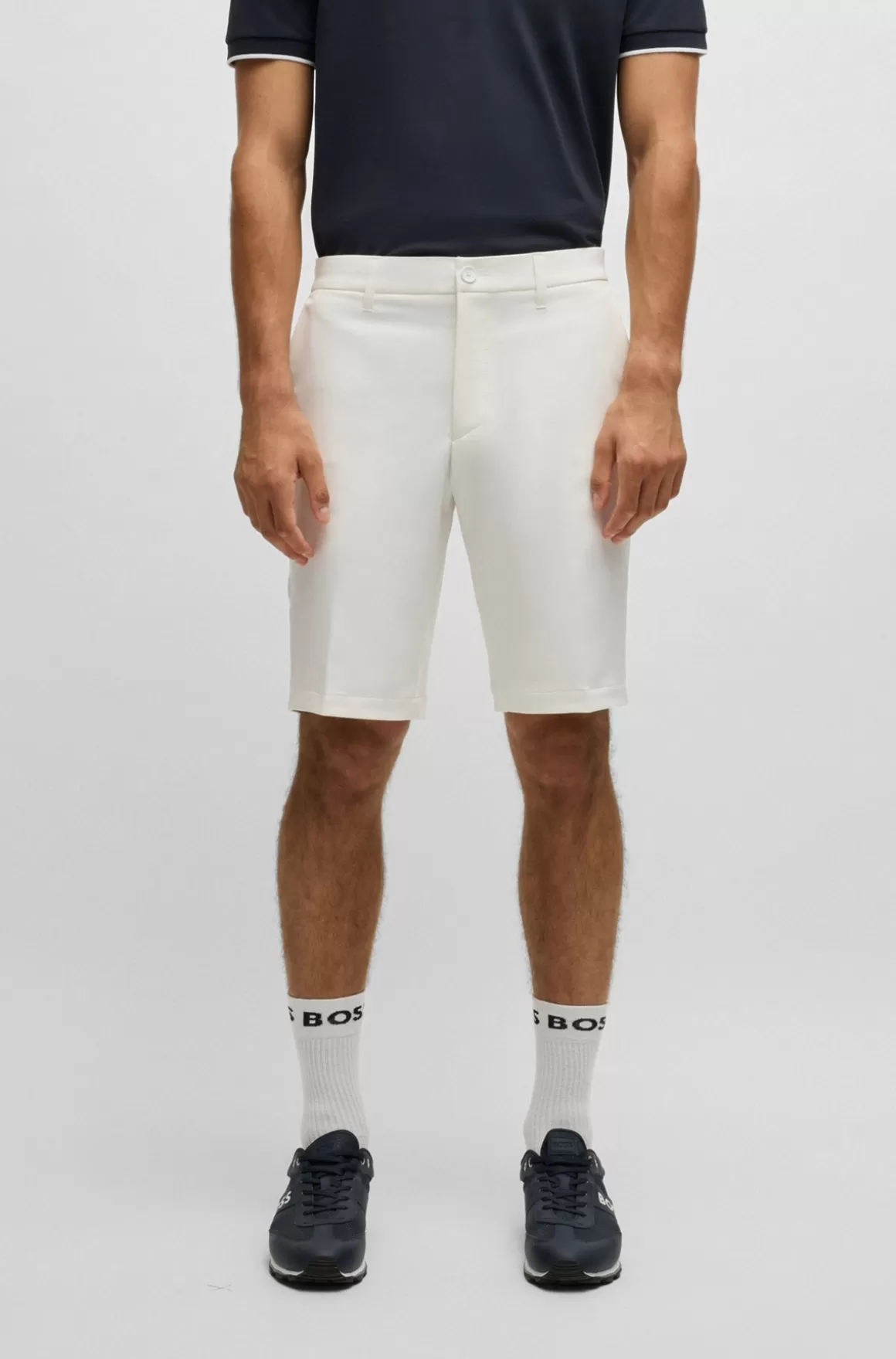 HUGO BOSS Slim Fit Shorts I Vandskyende Og Strygelet Stof