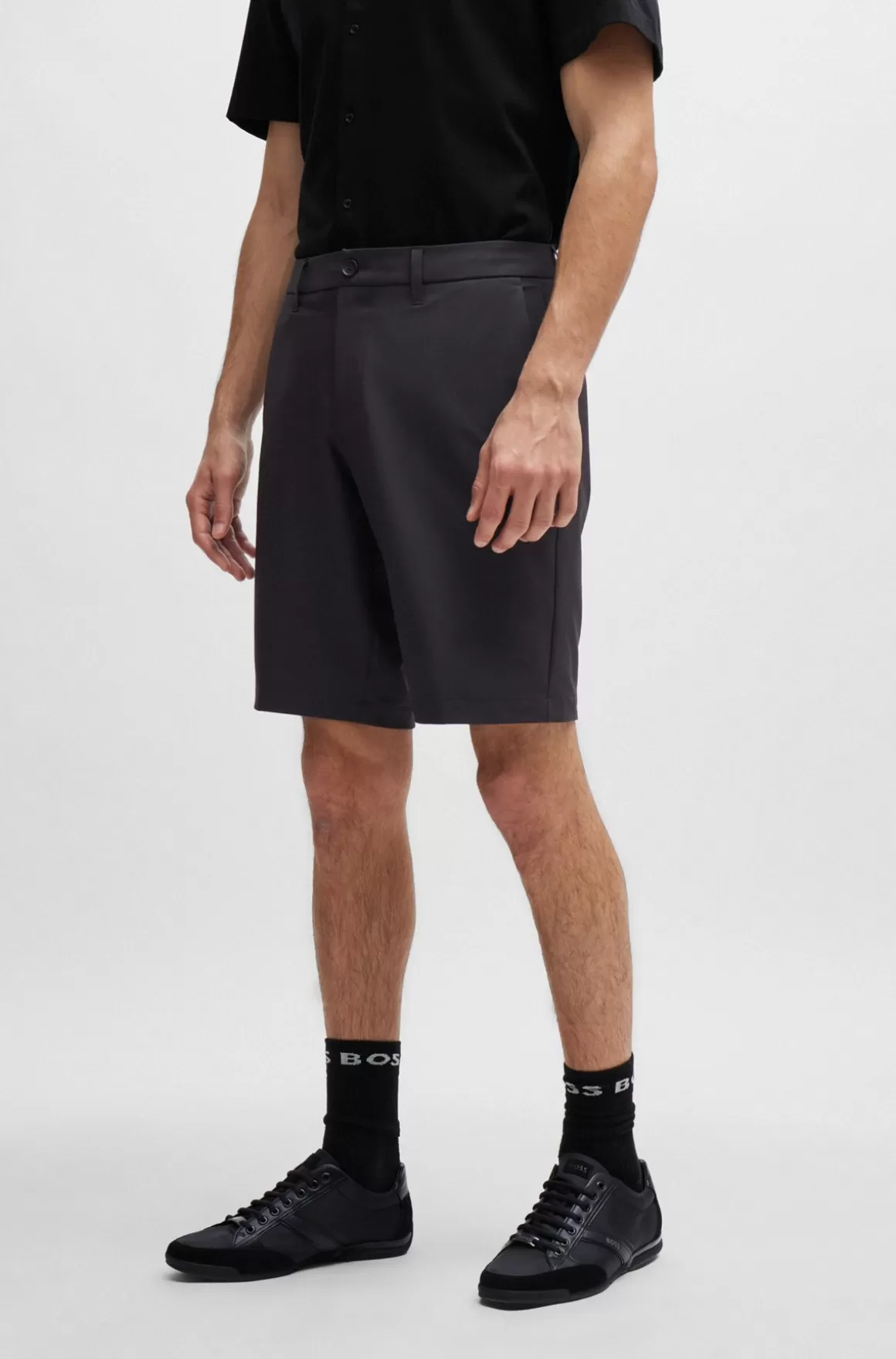 HUGO BOSS Slim Fit Shorts I Vandskyende Og Strygelet Stof