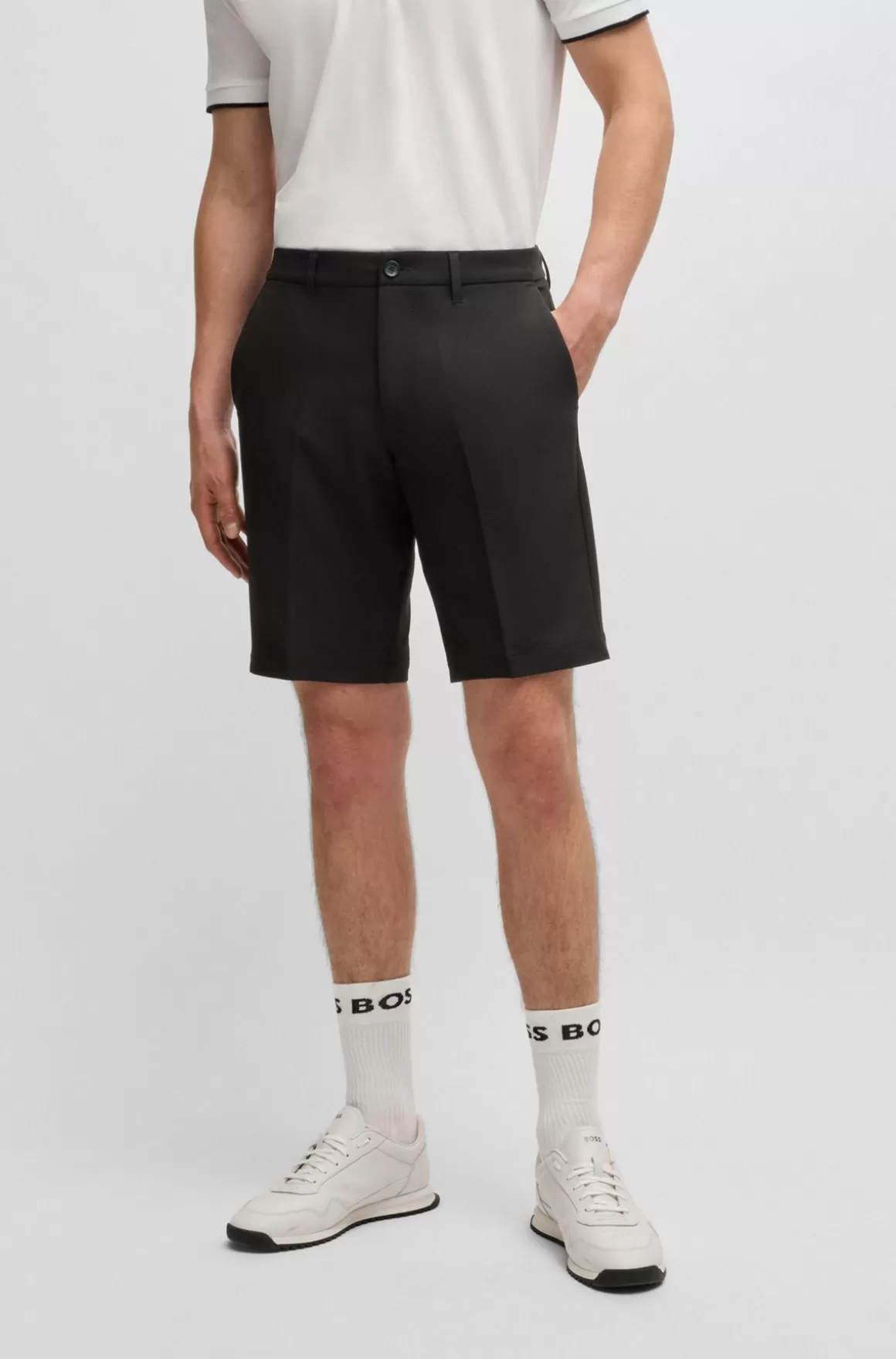 HUGO BOSS Slim Fit Shorts I Vandskyende Og Strygelet Stof