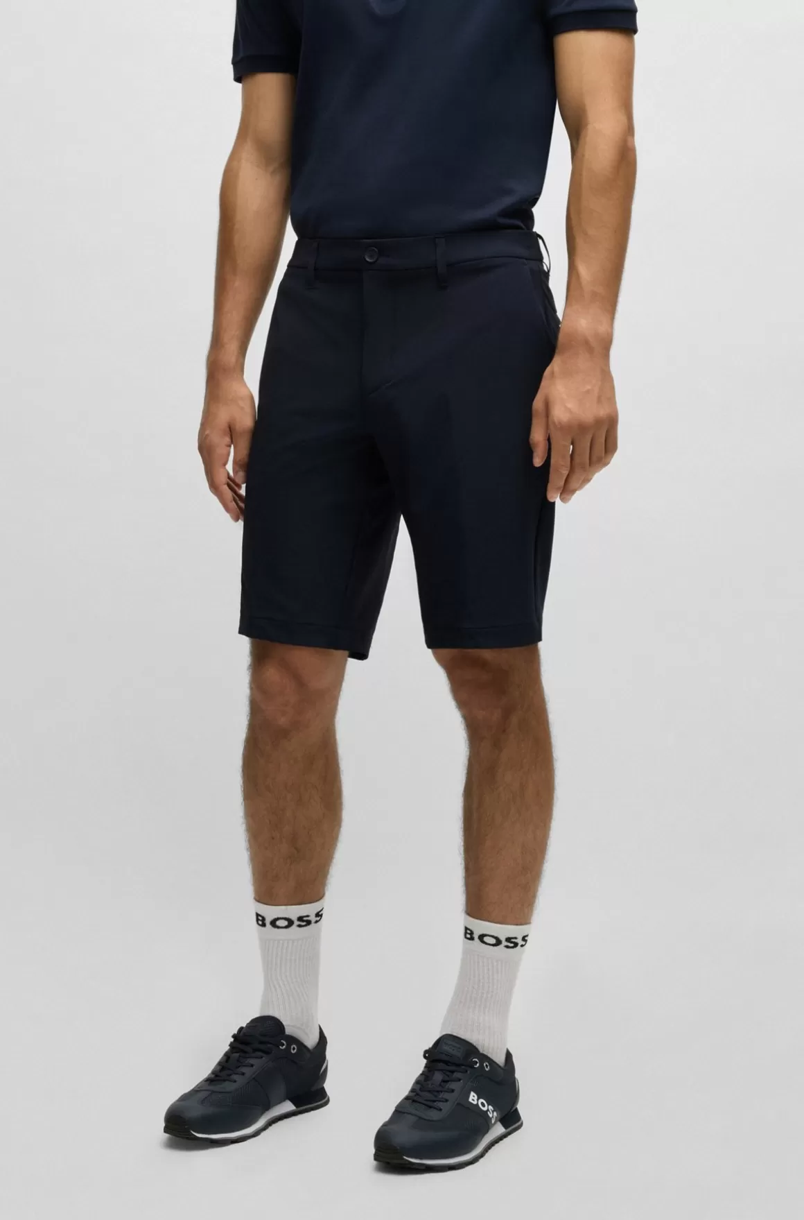 HUGO BOSS Slim Fit Shorts I Vandskyende Og Strygelet Stof