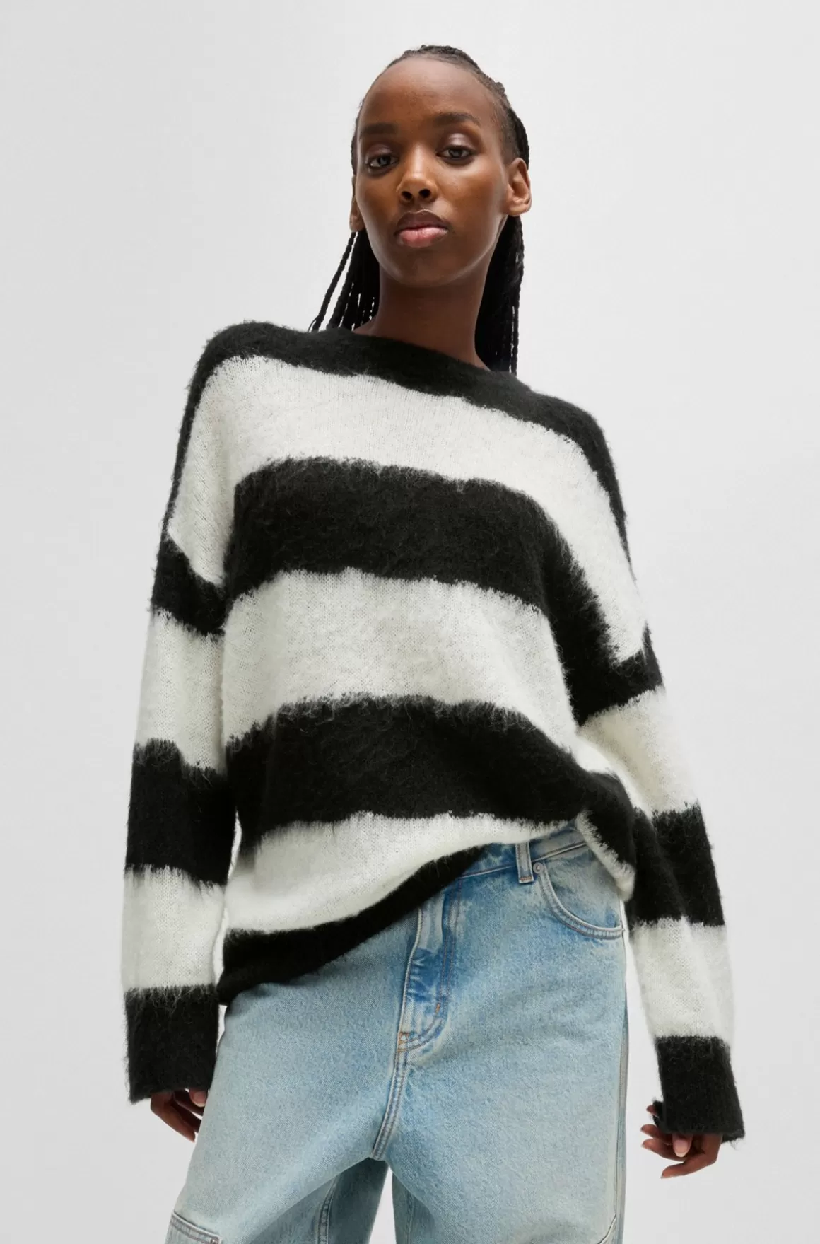 HUGO BOSS Sweater Med Oversize Fit Og Uskarpe Blokstriber