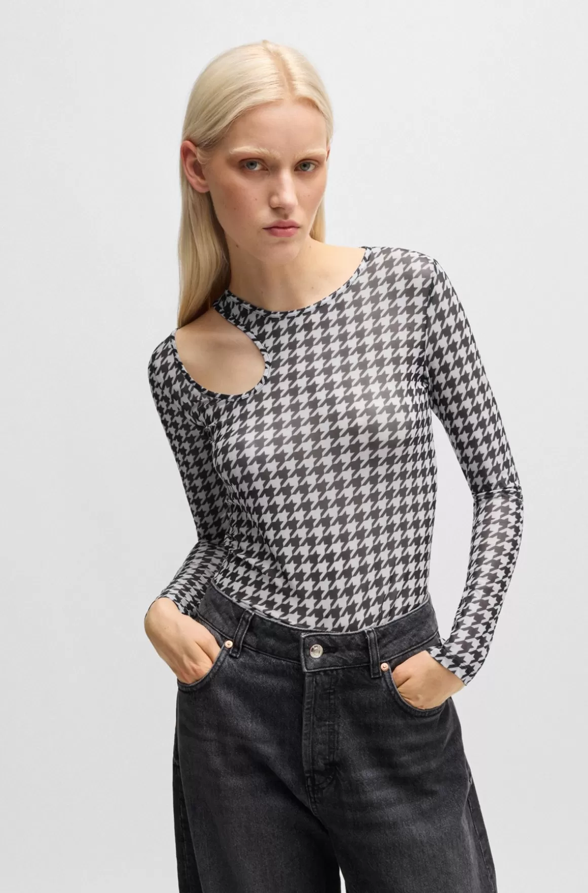 HUGO BOSS T-shirt Af Mesh Med Print Og Udskæring Ved Halsen