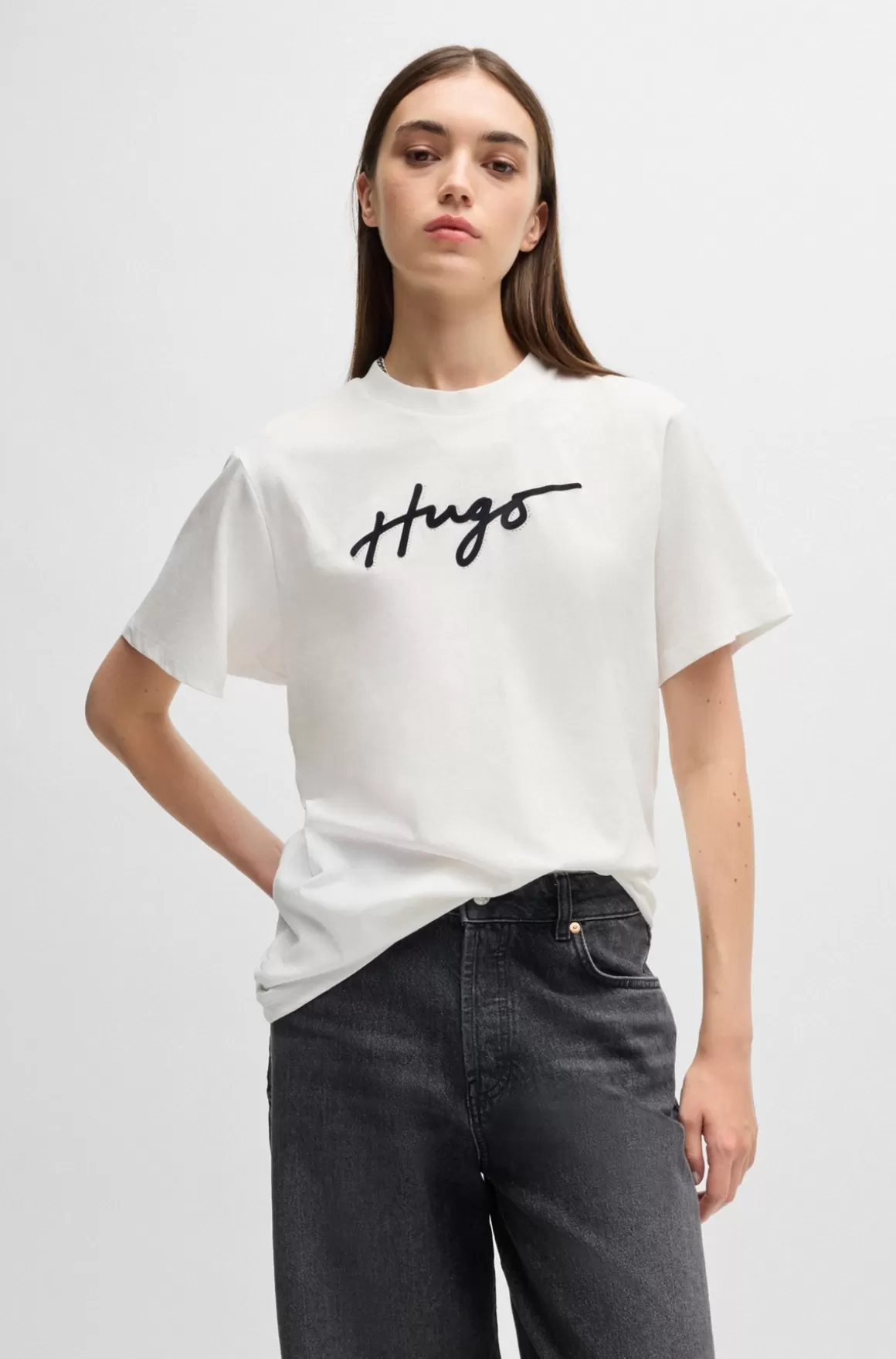 HUGO BOSS T-shirt I Bomuld Med Velourprintet Logo Og Rhinsten