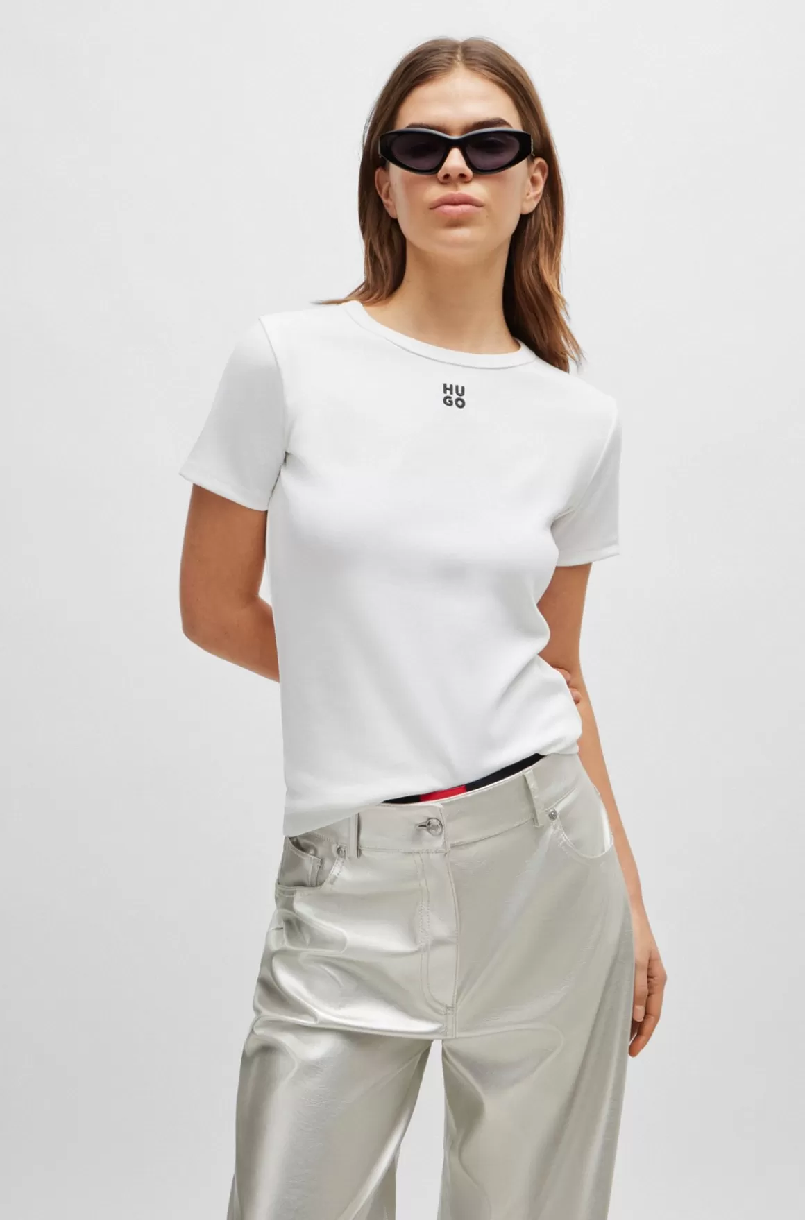 HUGO BOSS T-shirt I Bomuldsblanding Med Broderet Stablet Logo